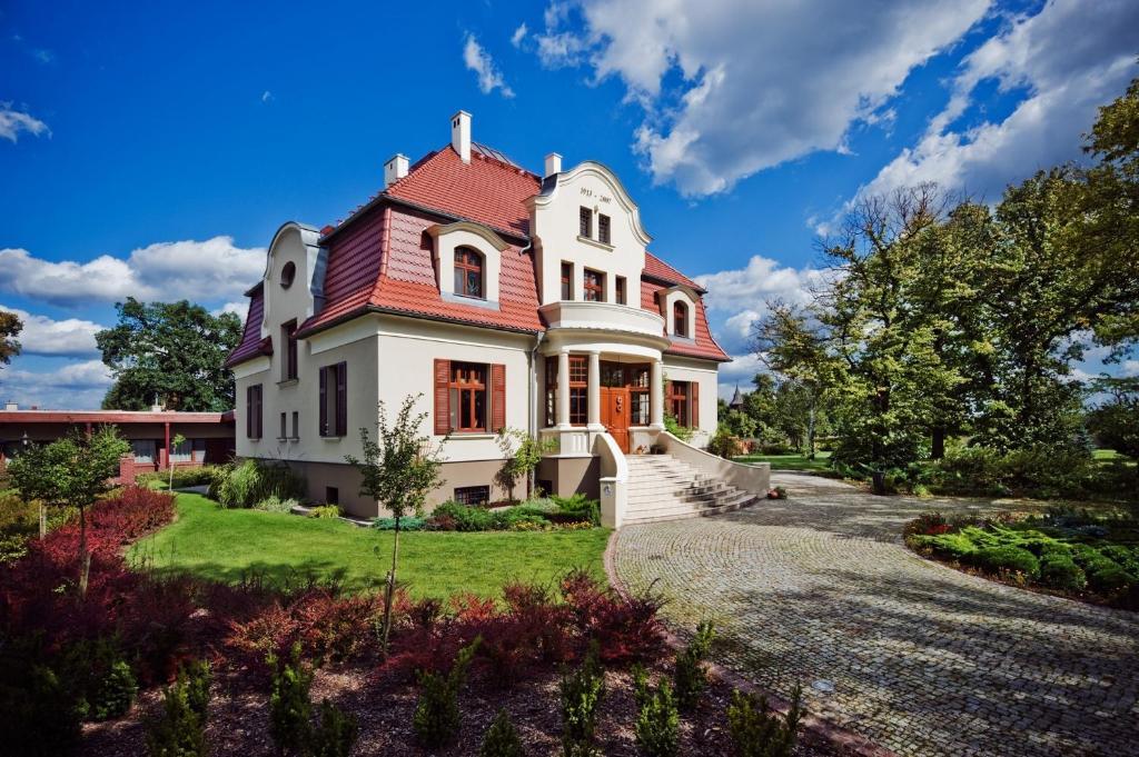 Villa Cztery Pory Roku Zbąszynek Eksteriør billede