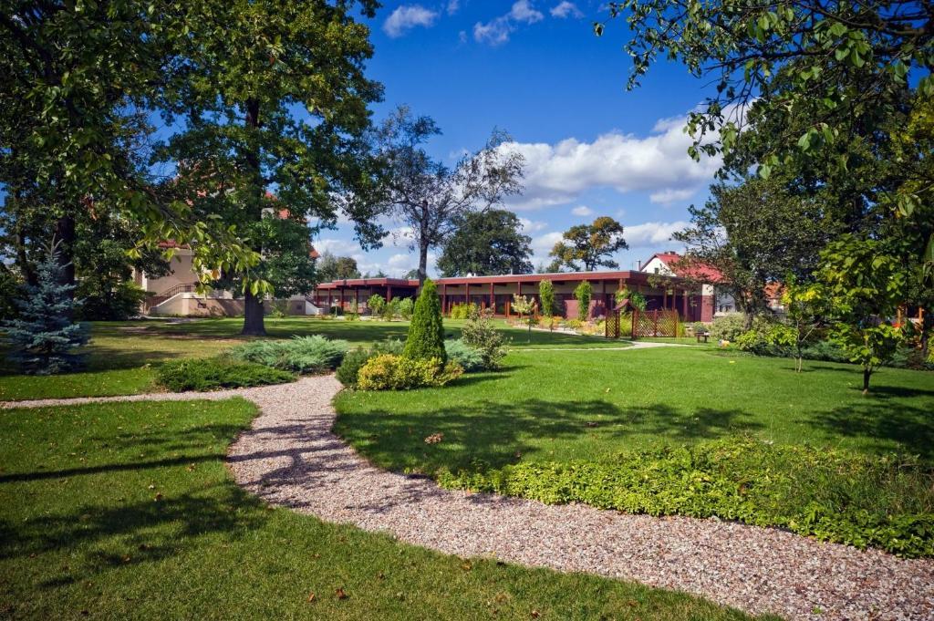 Villa Cztery Pory Roku Zbąszynek Eksteriør billede